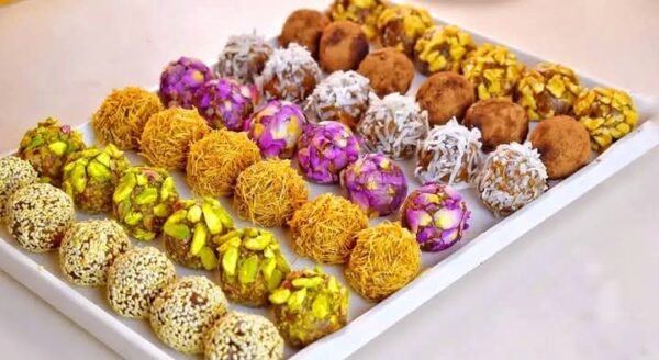 Assorted Dates and Smoothie Course - Image 3