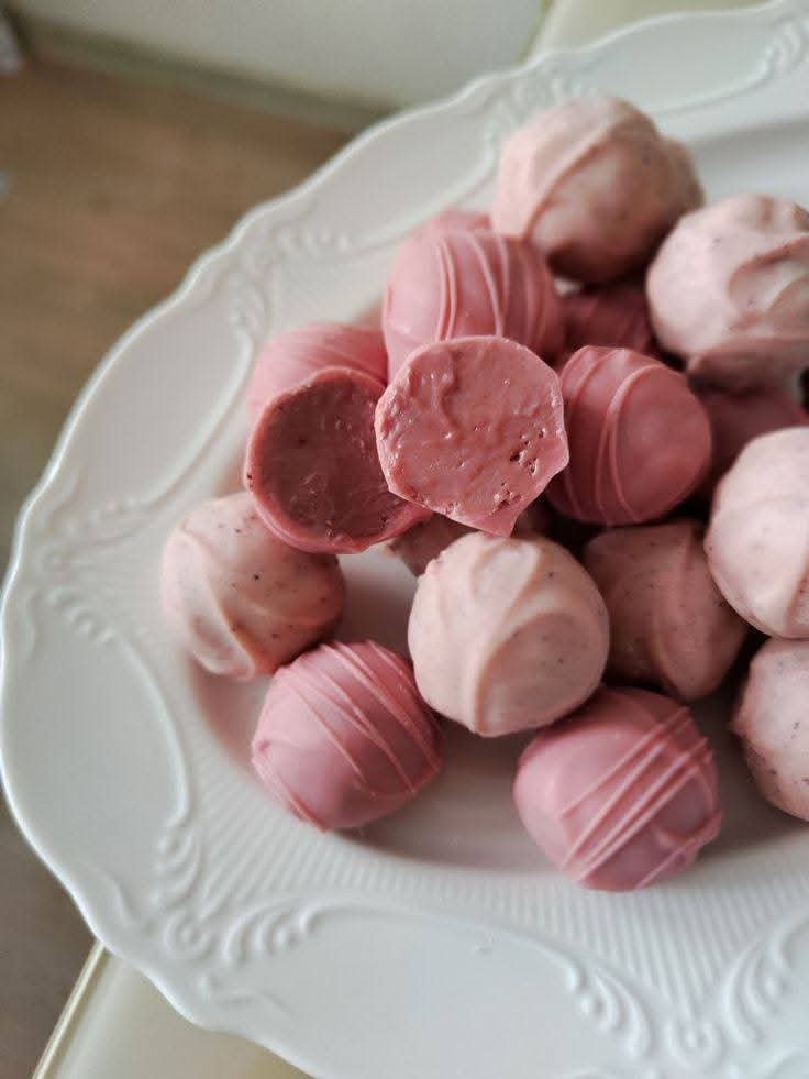 Chocolate Truffles & Fudge Course - Image 4